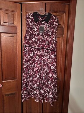Simply Vera Wang 1X NWT Sleeveless Floral Midi Dress with Black Collar